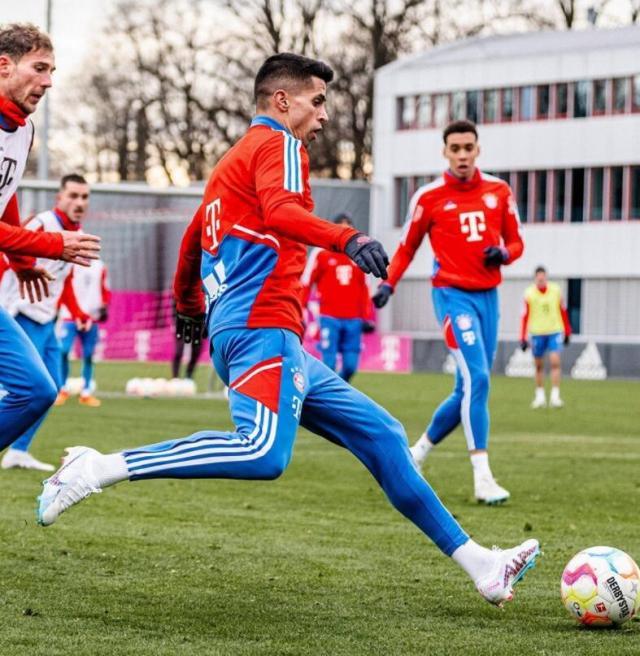 1675184996589088666.jpg 1675184996589088666.jpg